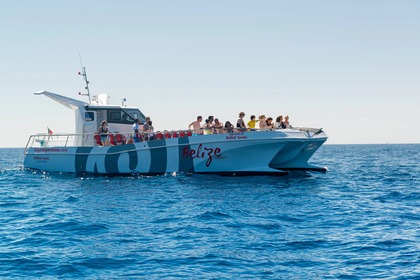 Catamaran Dolphins & Caves - Belize Terceiro