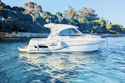 Noleggio Barca a motore Beneteau Antares 8 Cannes