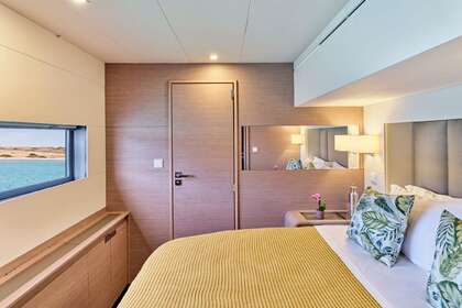 Pixie - Fountaine Pajot Alegria 67