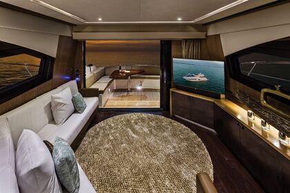 60' SOLEMARE 2017 SEA RAY L590 FLY