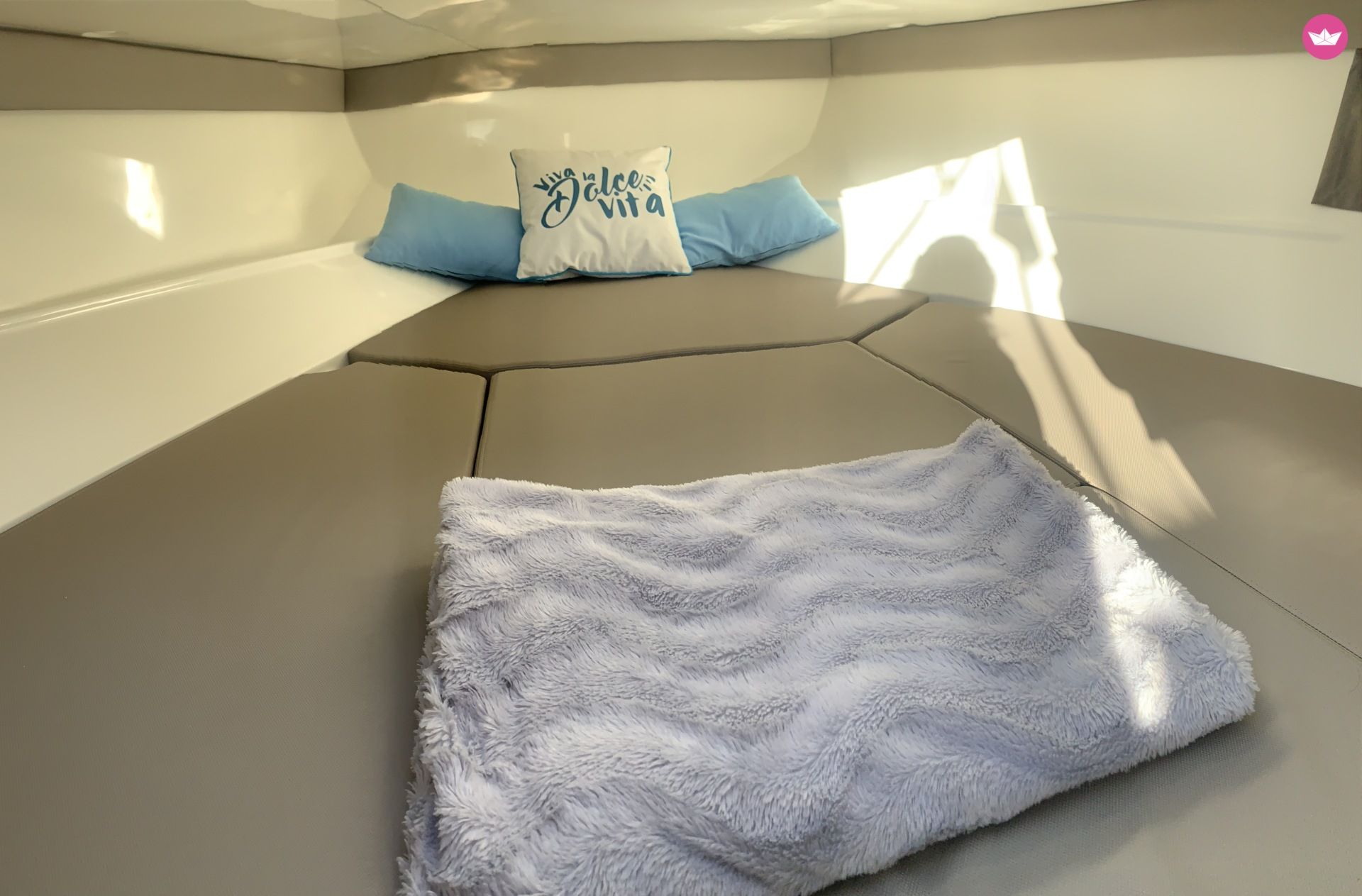 Bateau à moteur Quicksilver 675 Sundeck 200cv 3