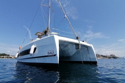 Rental Catamaran Bali - Catana Catspace Lefkada