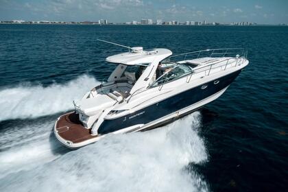 Miete Motorboot Monterey 415 sport yacht Ibiza