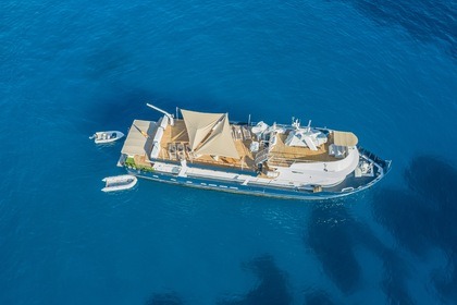 Rental Motor yacht HALTER MARINE Ibiza
