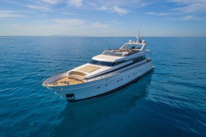 Charter Motor yacht Cantieri Di Pisa Akhir 85 Cannigione