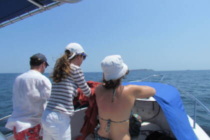 Proline Super Sport 27' - Taboga Island - Full-day private charter