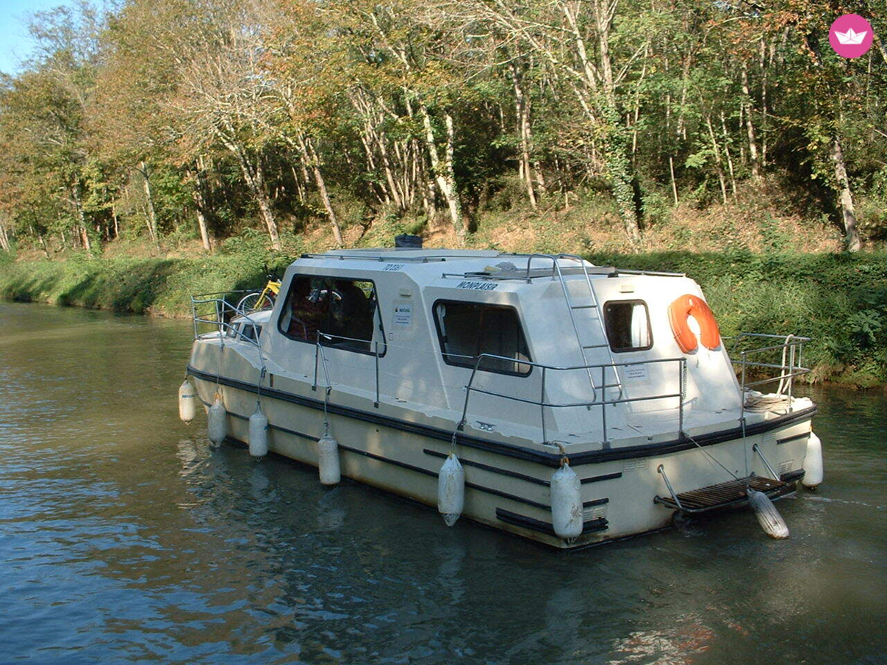 Péniche NaviCanal MonPlaisir 18cv 3