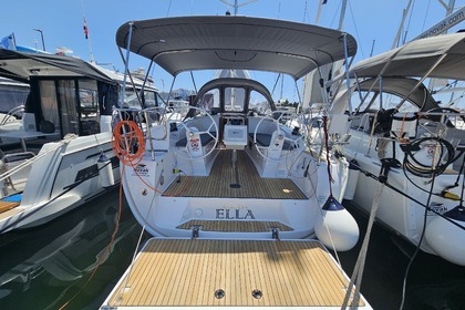 Rental Sailboat Bavaria Yachtbau Bavaria Cruiser 34 Biograd na Moru