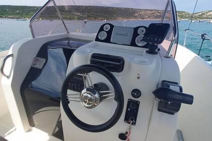 Quicksilver Activ 675 Open with Honda BF200