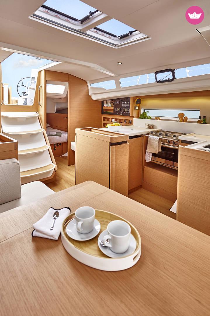 Voilier Jeanneau Sun Odyssey 440 13.4m 3