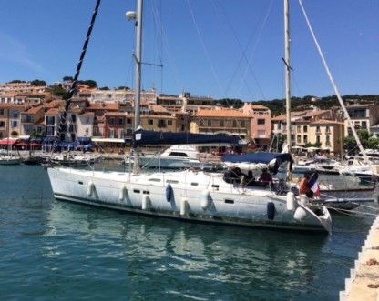 Czarter Jacht żaglowy Beneteau Oceanis 473 Clipper Version 4 Cabines Marsylia