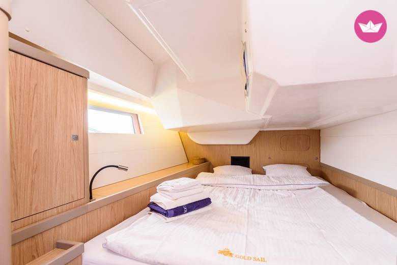 Voilier BENETEAU OCEANIS 48 14.27m 5