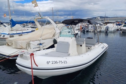 Hyra båt RIB-båt Zodiac MEDLINE 5.8 EMEA Menorca