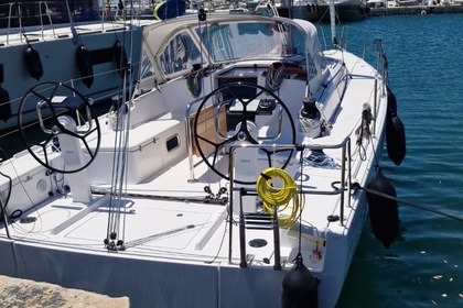 Hire Sailboat  First 36 Pireas