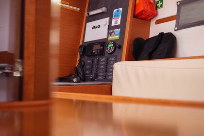 Sun Odyssey 349 Siberia