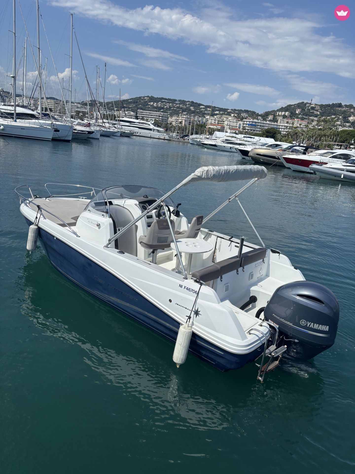 Bateau à moteur Jeanneau Cap Camarat 6.5 Cc 150cv 8