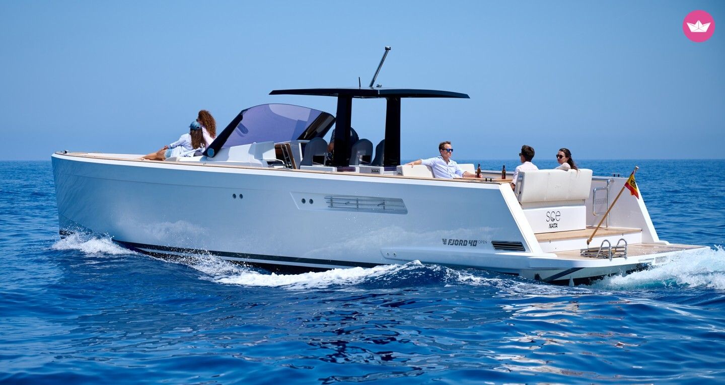 Bateau à moteur Fjord 40 Open 740cv 3