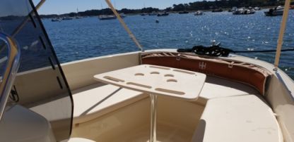 Charter Motorboat Invictus 190 Fx Vannes