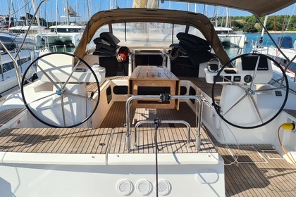 Charter Sailboat Dufour Yachts Dufour 520 GL Montenegro