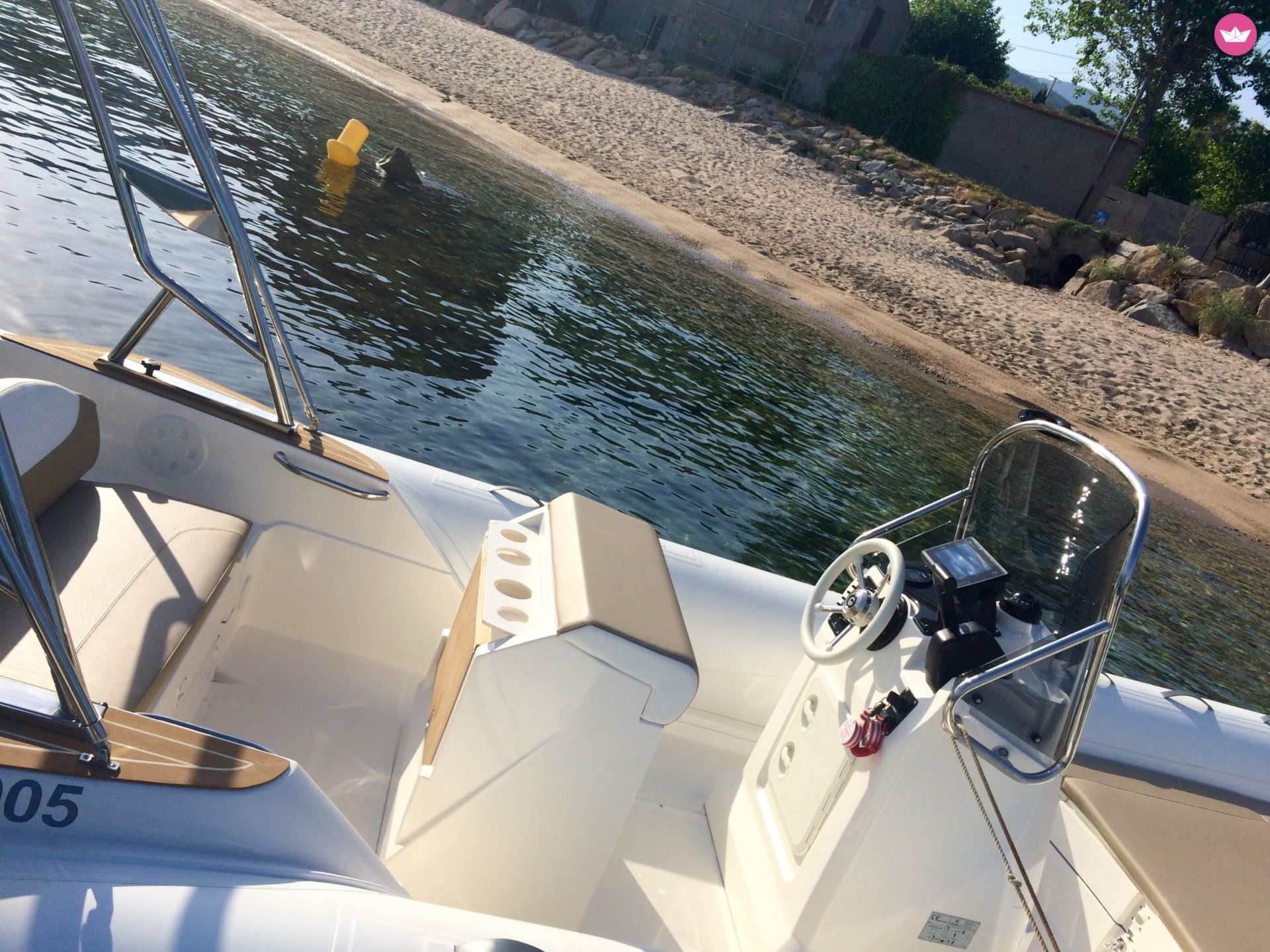 Semi-rigide CAPELLI tempest 650 150cv 4