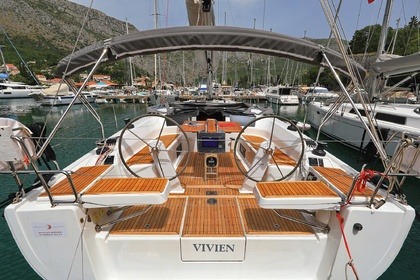 Charter Sailboat HANSE 418 Dubrovnik