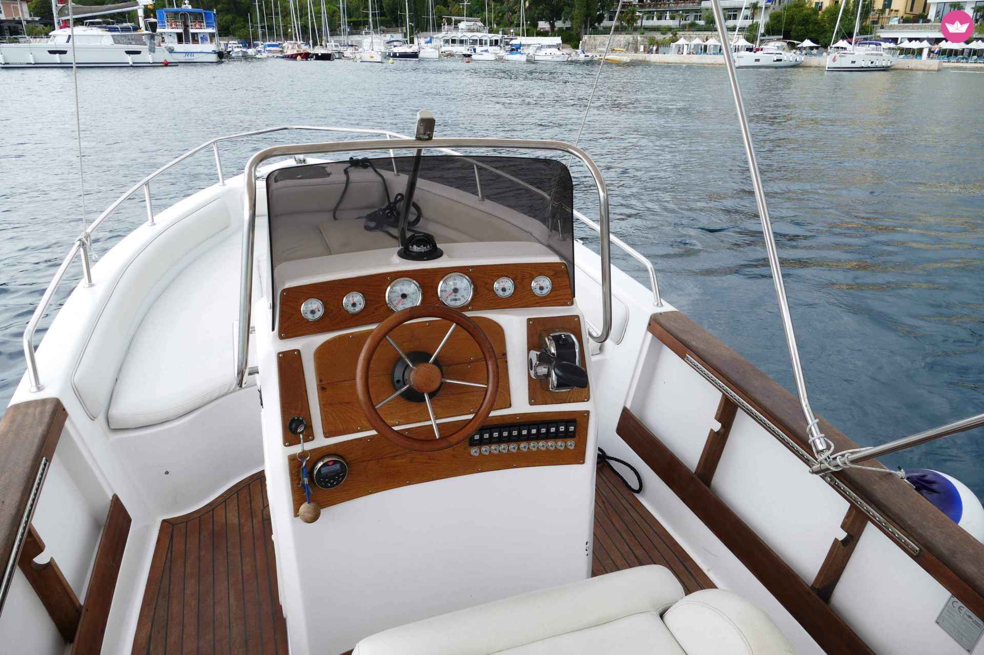 Czarter Mano Marine Mano 22.5