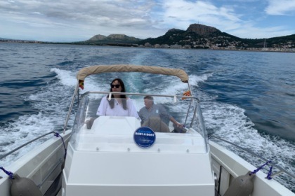 Pacific Craft 750 Open-capacidad 12 pax