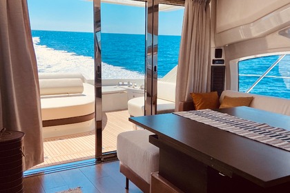 Azimut 62s - White Giada