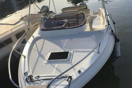 Hire Motorboat Jeanneau Jeanneau 6.5 WA Novi Vinodolski