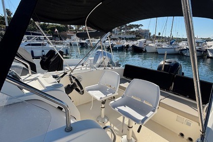 Miete Motorboot Quicksilver Activ 675 Open Saint-Aygulf