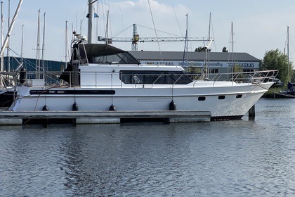Charter Motorboat van der Valk Falcon 45 Dinteloord