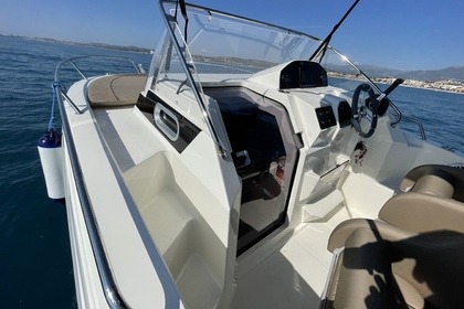 Hire Motorboat Pacific Craft 700 Sun Cruiser Nice