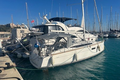 Location Voilier Jeanneau Sun Odyssey 349 Antibes