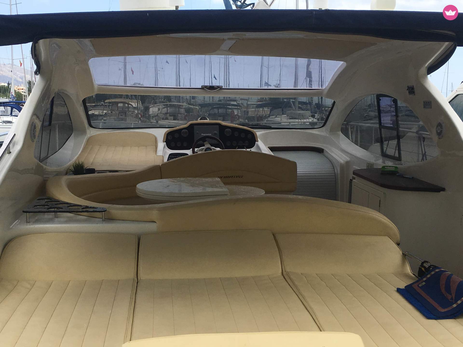 Charter motorboat in Athens  