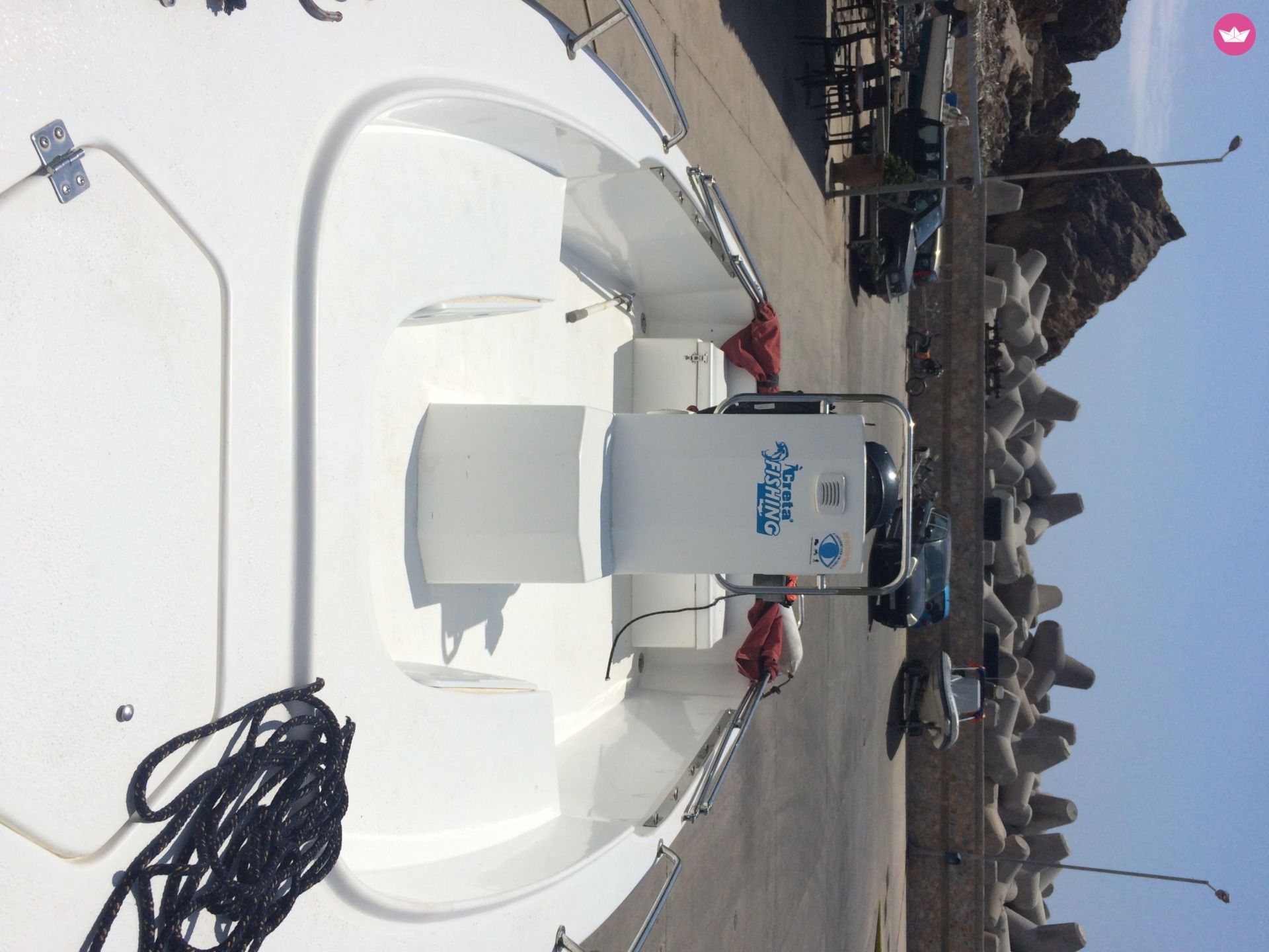 Charter motorboat in Chania  