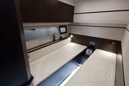 Hyra båt Motorbåt Galeon Yachts Galeon 550 Fly Herceg Novi