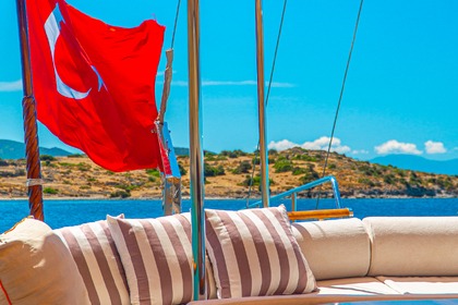 Verhuur Gulet Costum Made 2008 Bodrum
