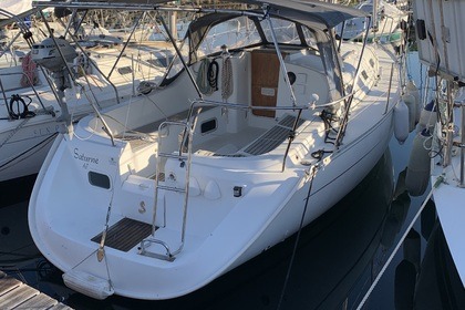 Verhuur Zeilboot Beneteau Oceanis 311 Clipper Santa-Maria-Poggio
