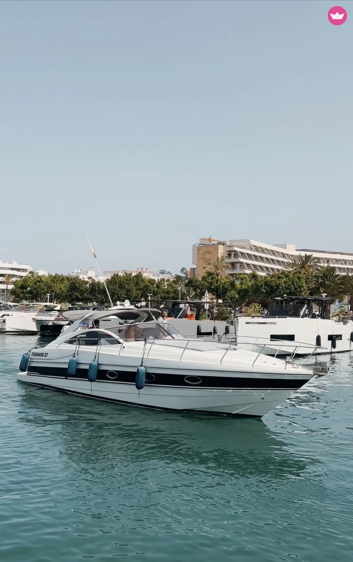 Bateau à moteur Pershing Pershing 37 700cv 6