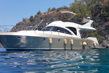 Custom built motor yacht special edition