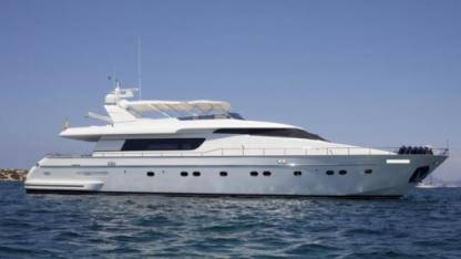 Charter Motorboat San Lorenzo 82 Barcelona