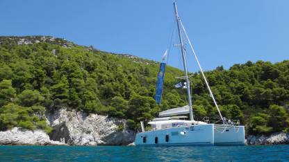 Czarter Katamaran Lagoon 400 Chalcydycki