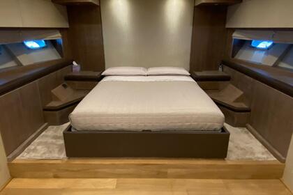 @LAST - a leopard with a heart