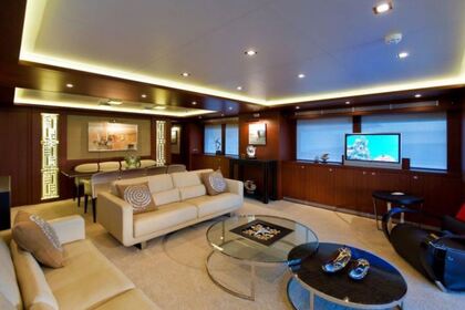 Gönnen Sie sich eine Auszeit auf einer 35m mit 4