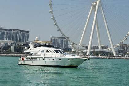 Location Yacht à moteur Fairline Cozmo 75 Dubaï