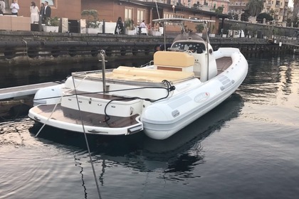 Hire RIB Nautica LED Led 33 GS Reggio Calabria