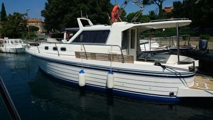 Аренда Моторное судно Adria 1002 Задар