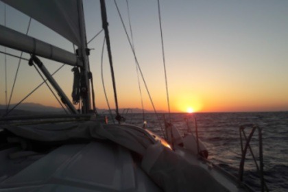 Location Voilier SUNSET PRIVATE ALL INCLUSIVE TRIP TO DIA ISLAND Elan Impression 434 Héraklion