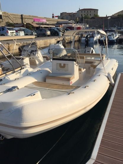 Charter RIB Bsc Bsc 75 Ajaccio
