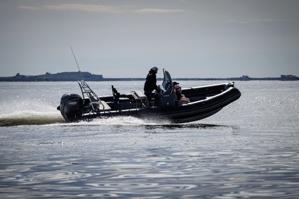 Bombard Explorer 700 - 200 CV